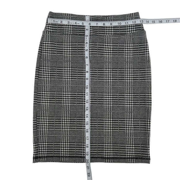14th & Union Checkered Pencil Knee Length Skirt Size XS Petite Women's - Picture 4 of 5